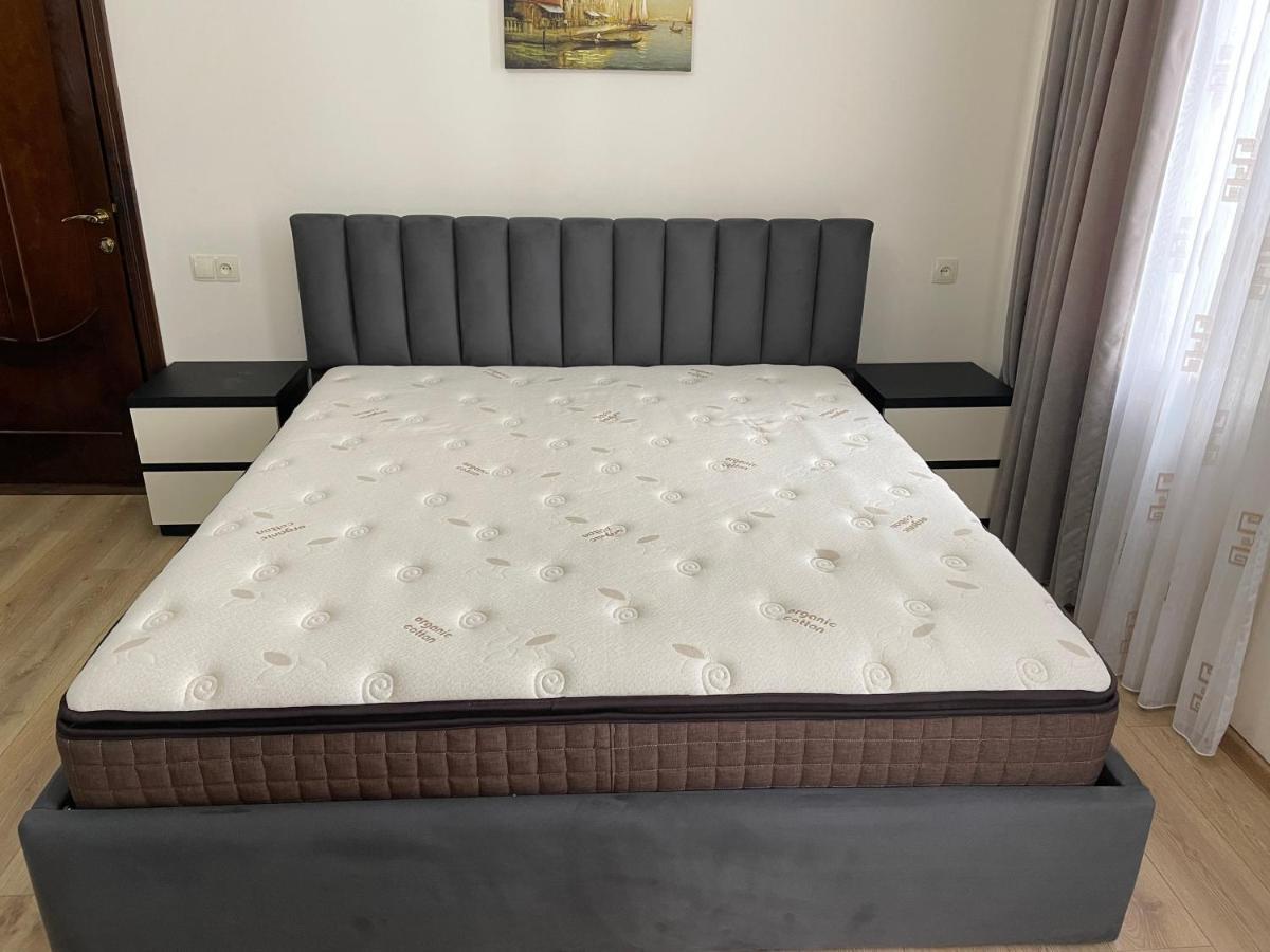 Temo Guest House 10 باتومي المظهر الخارجي الصورة