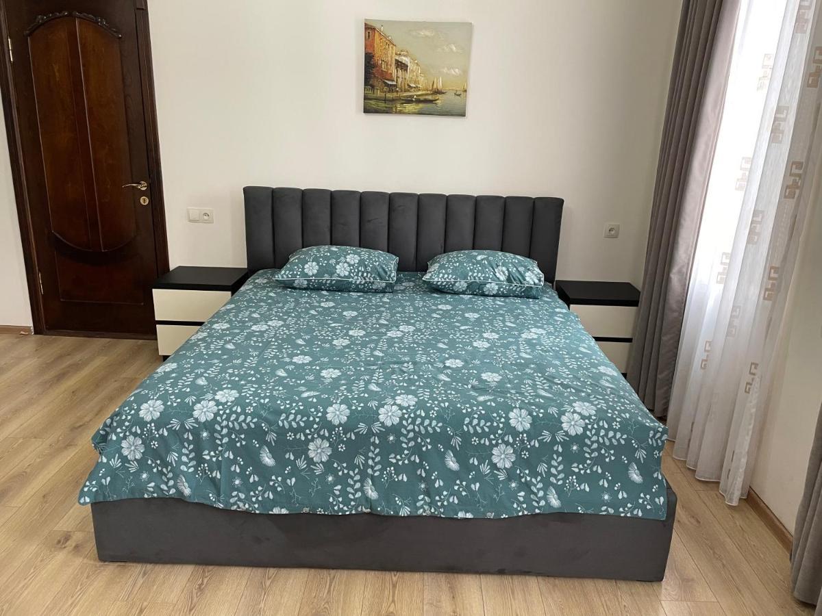Temo Guest House 10 باتومي المظهر الخارجي الصورة