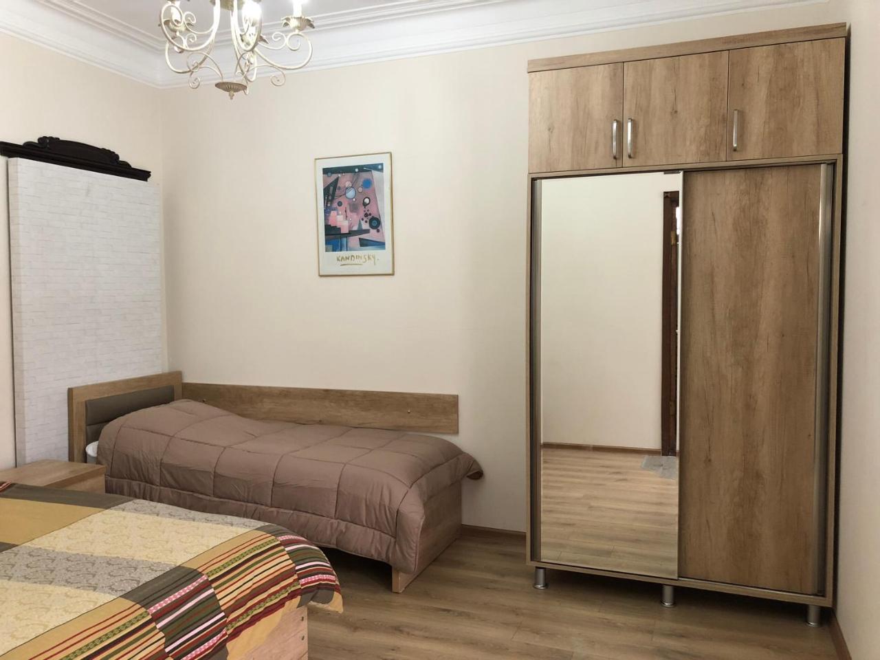 Temo Guest House 10 باتومي المظهر الخارجي الصورة